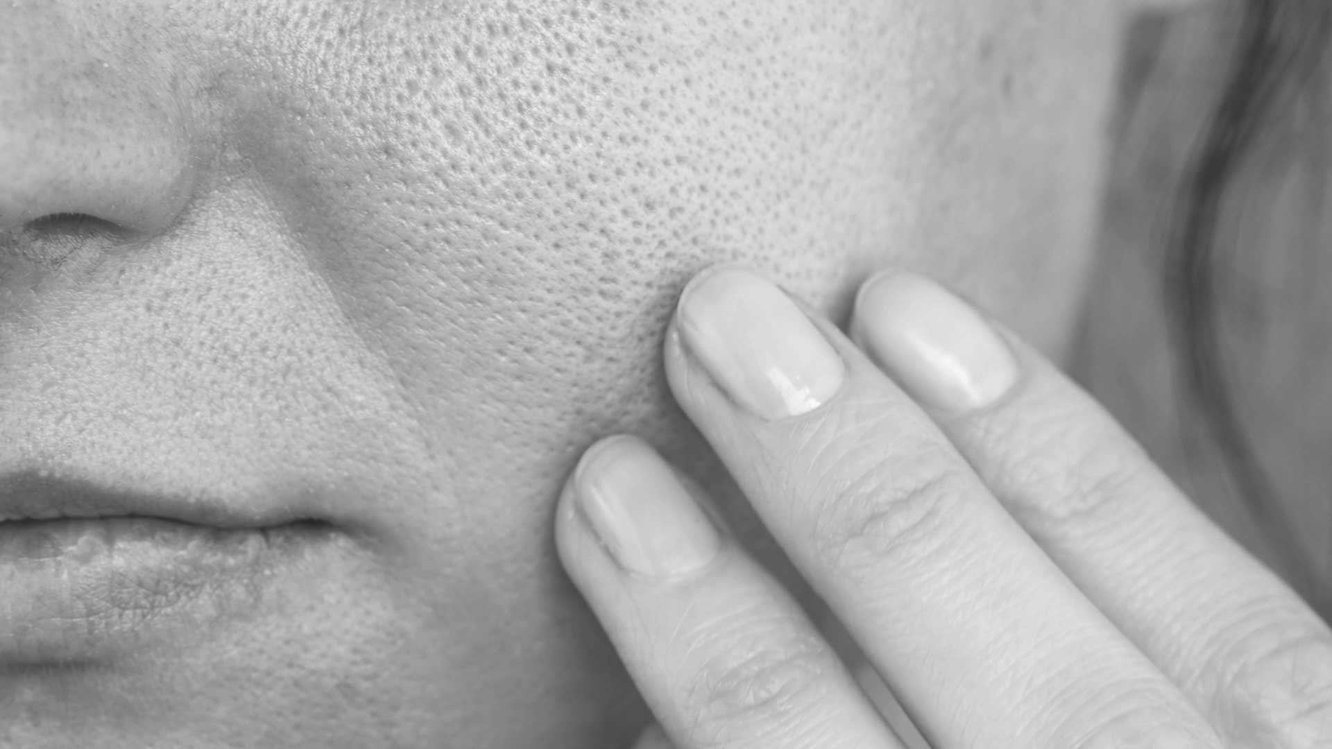 closeup-face-pores