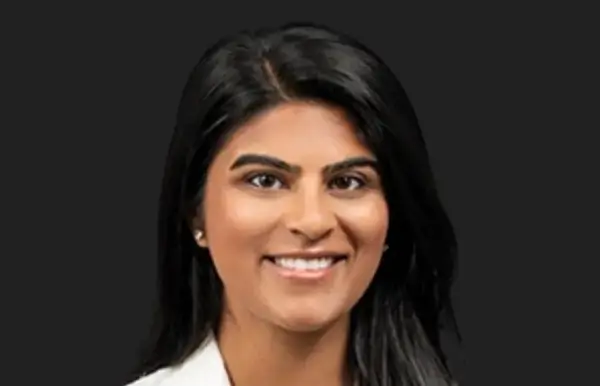 Dr Vaishali Purohit